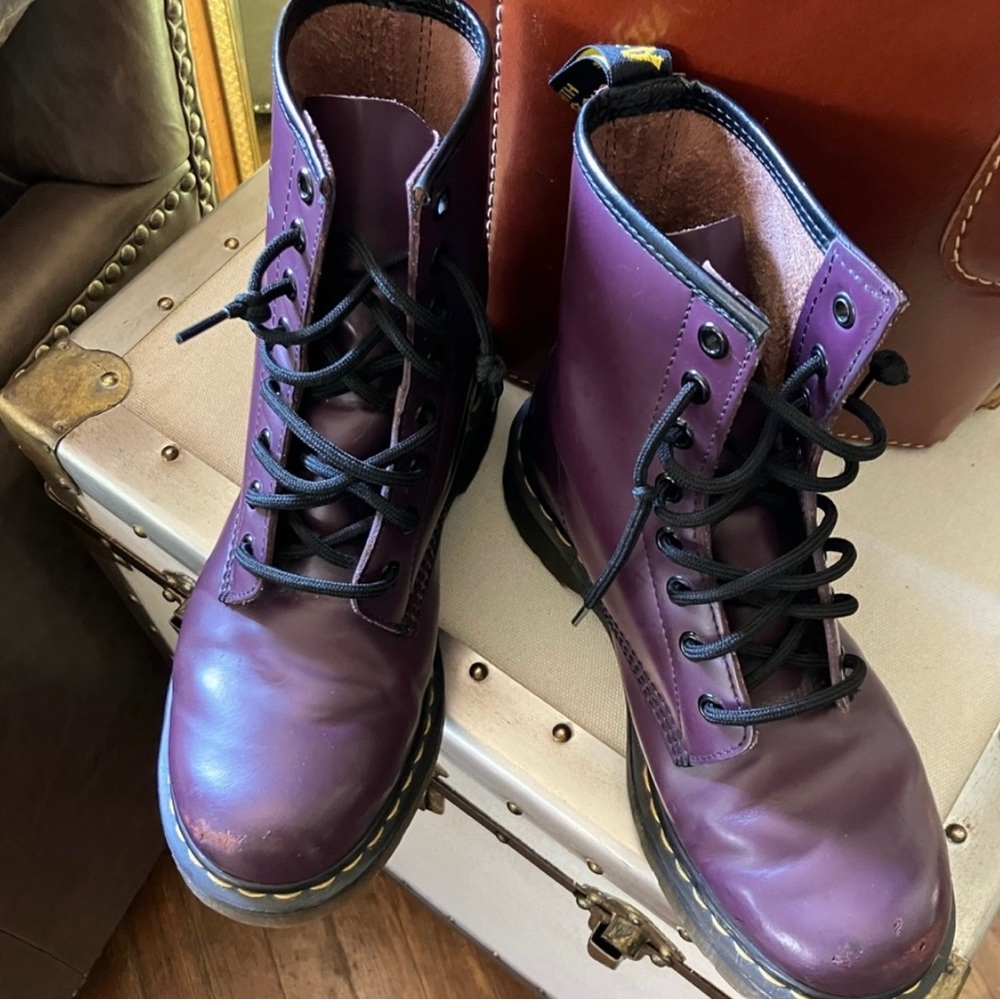 Doc Martens 1460 Smooth Purple Lace Up Combat Boots US Size 7